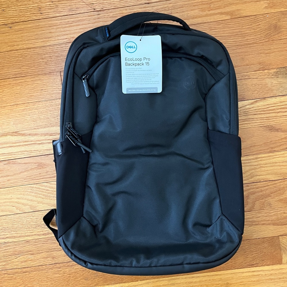 Dell EcoLoop Pro backpack